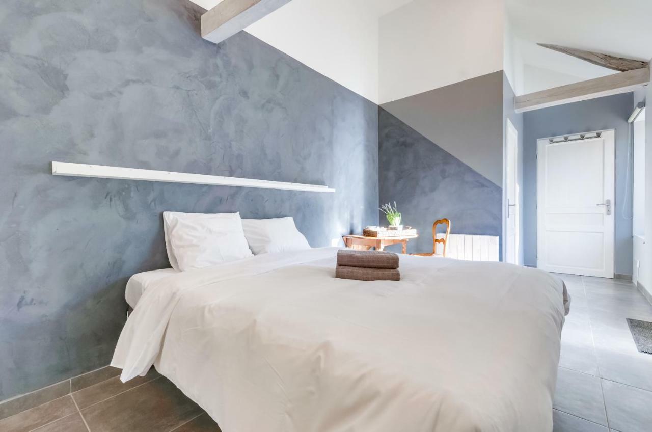 Les Chambres De Saint-Benoit Eksteriør billede